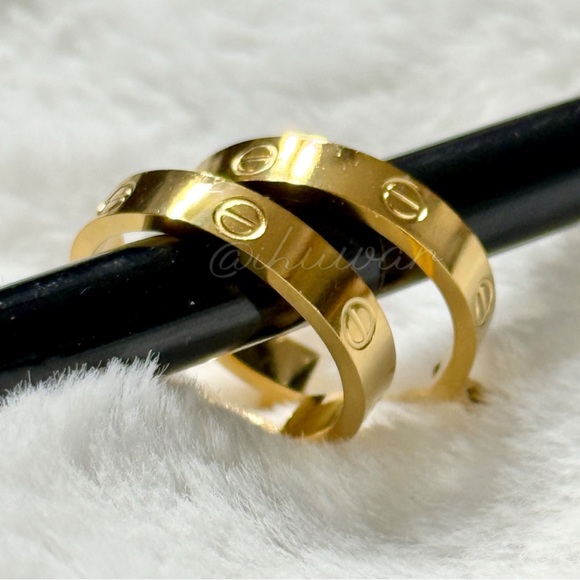 Jewelry - 18K Gold-Plated Stainless Steel Screw Hoop earrings